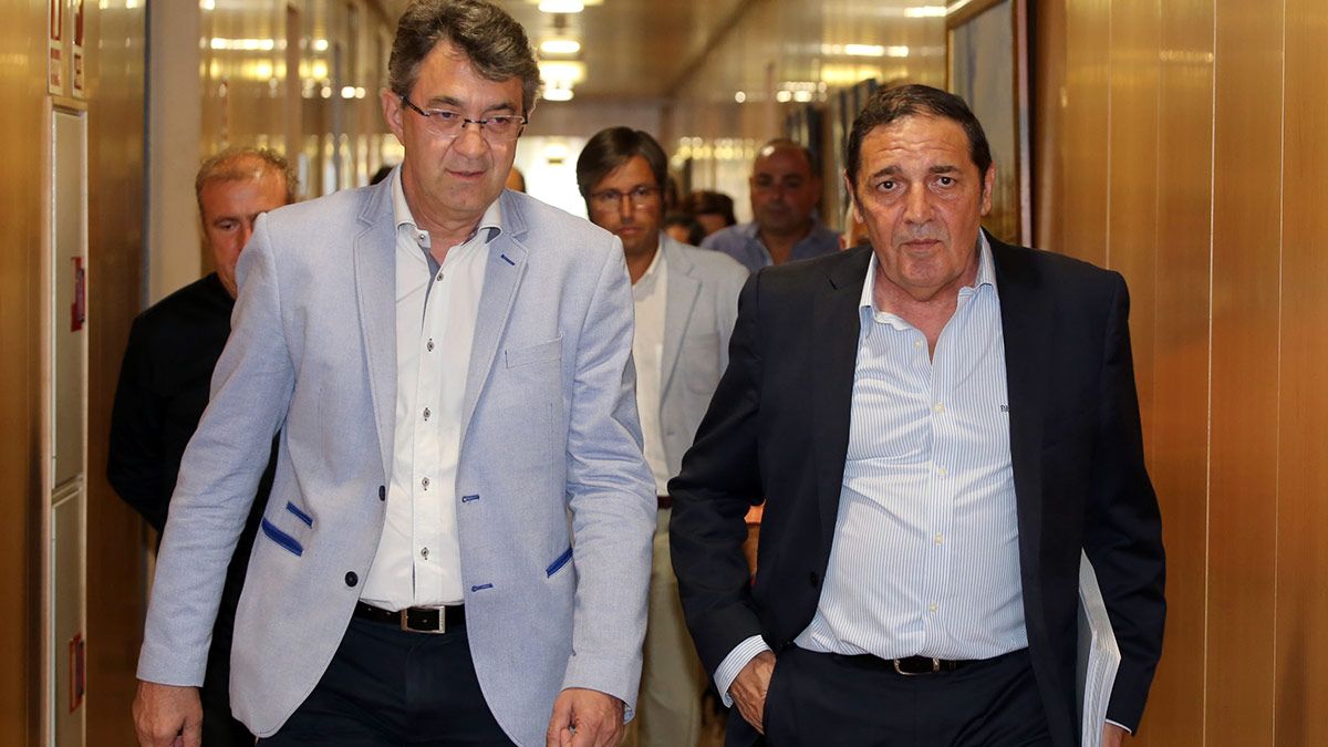 Juan Martínez Majo y Antonio María Sáez Aguado, este martes en la sede de la Consejería de Sanidad. | ICAL Juan Martínez Majo y Antonio María Sáez Aguado, este martes en la sede de la Consejería de Sanidad. | ICAL