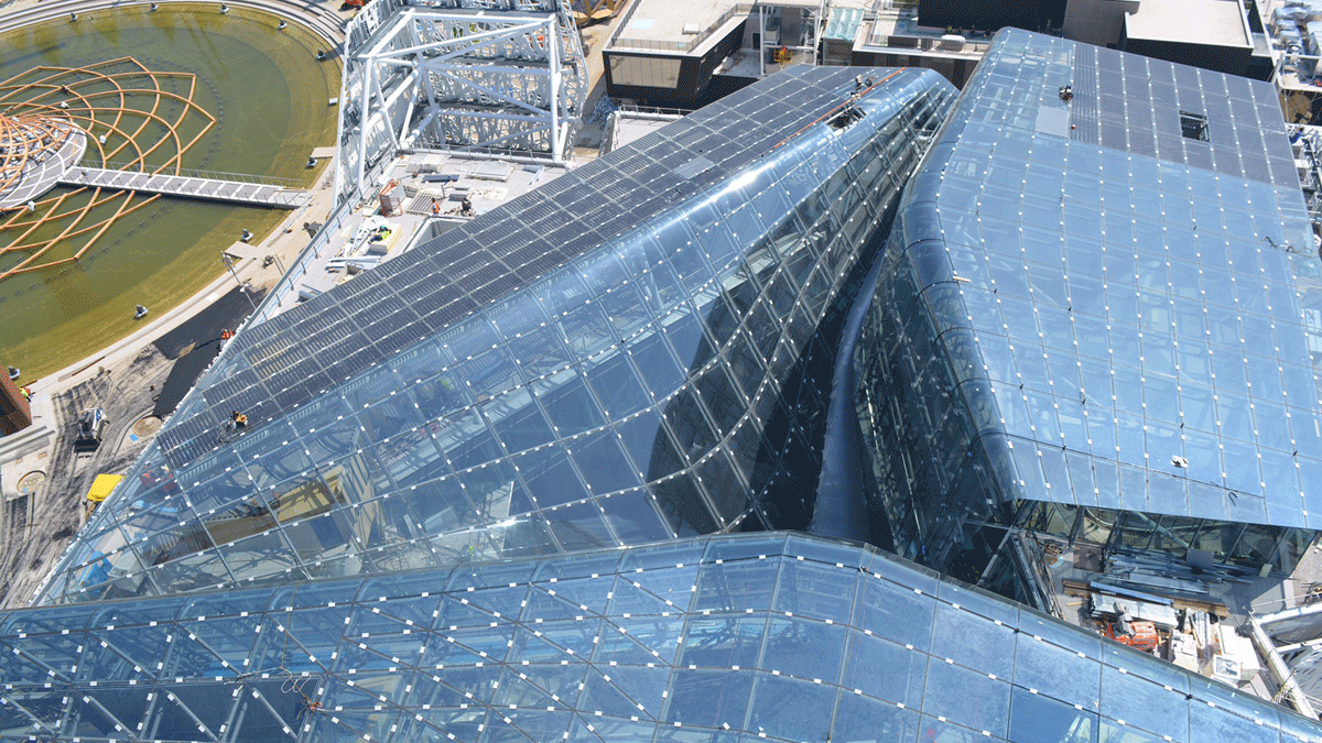 El vidrio de Tvitec viste la gran cúpula del pabellón de Italia en la Expo 2015 de Milán. | L. N. C. El vidrio de Tvitec viste la gran cúpula del pabellón de Italia en la Expo 2015 de Milán. | L. N. C.