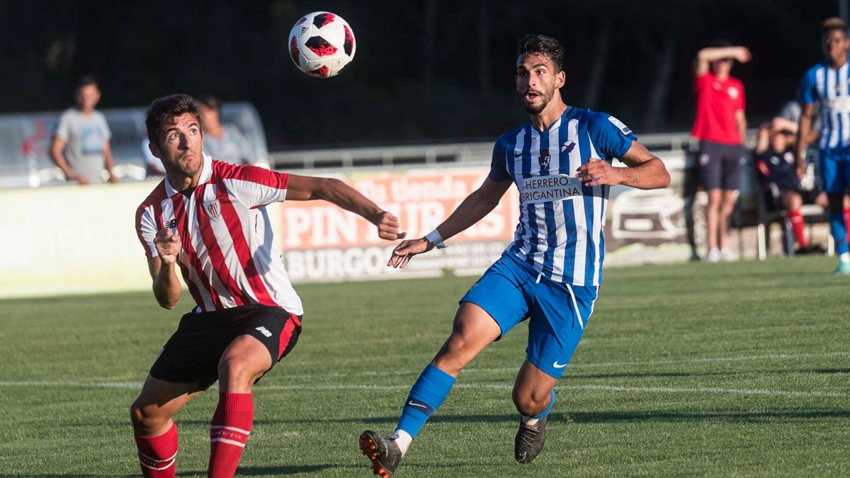 Imagen del partido de pretemporada ante el Bilbao Athletic. | DB