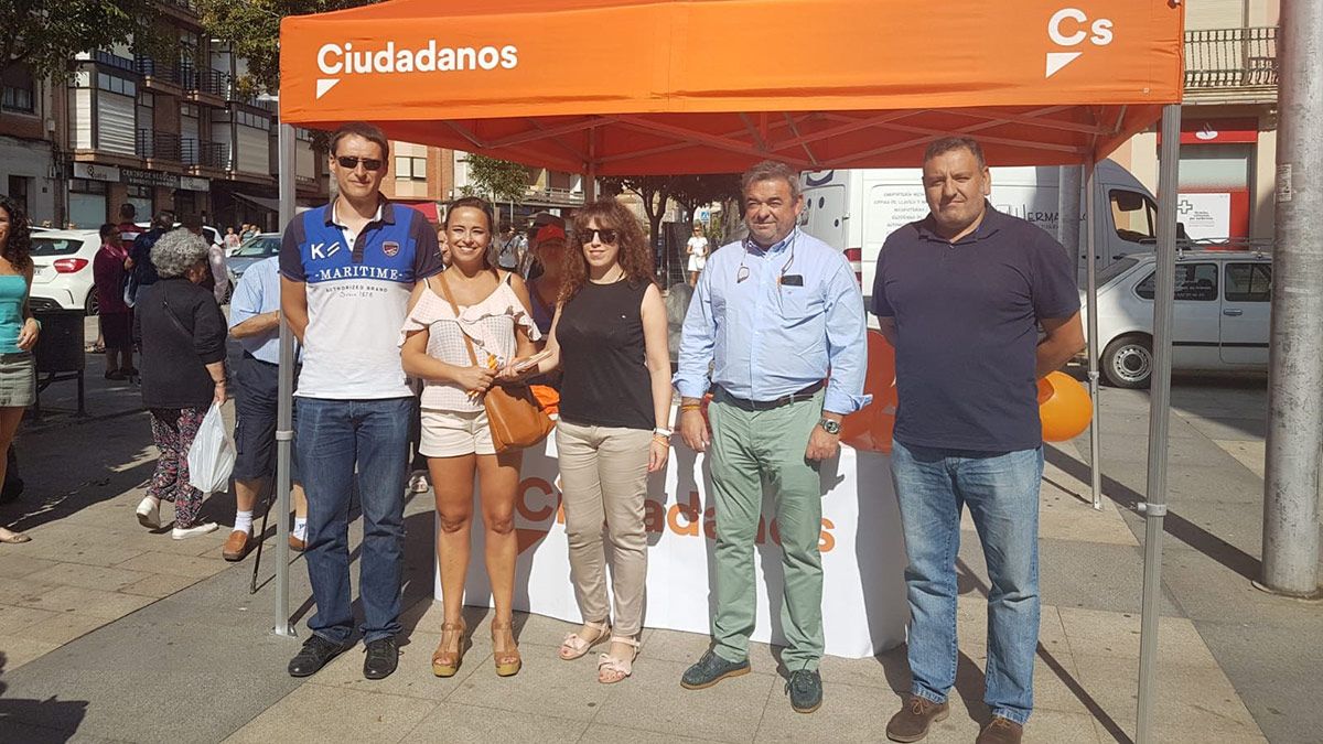 Los concejales de Ciudadanos, este martes en León. | L.N.C.