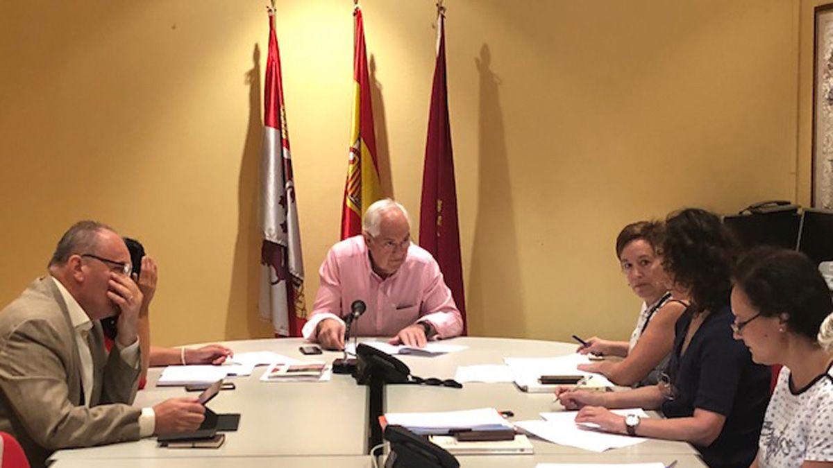 Reunión de la Comisión Territorial de Patrionio Cultural. | L.N.C.