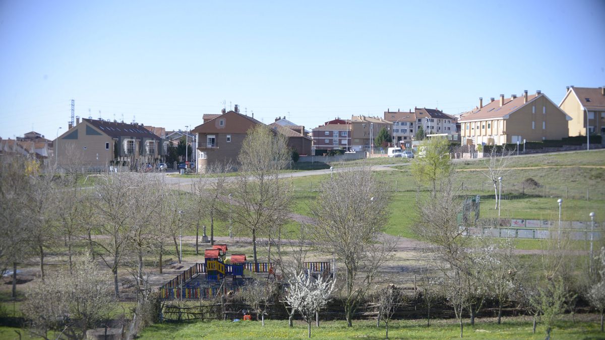 Vista general de una zona residencial de Villaquilambre. | MAURICIO PEÑA