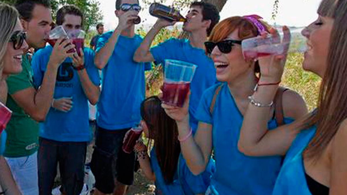 Los botellones son el mayor dolor de cabeza de los agentes durante los fines de semana en Ponferrada.