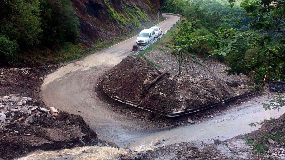 Peñalba vuelve a ver cortada su carretera de acceso. | ICAL