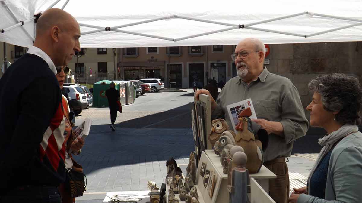 José Antonio Diez, en la feria del libro. | L.N.C.