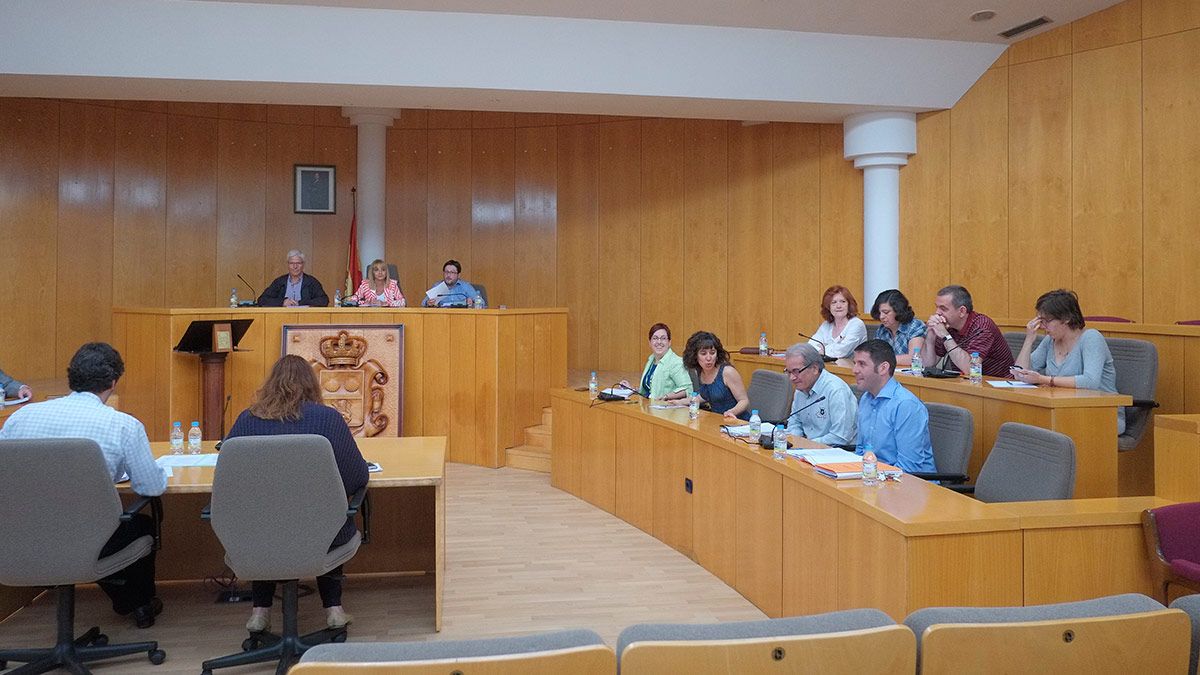 Imagen de archivo de un pleno en San Andrés del Rabanedo. | DANIEL MARTÍN