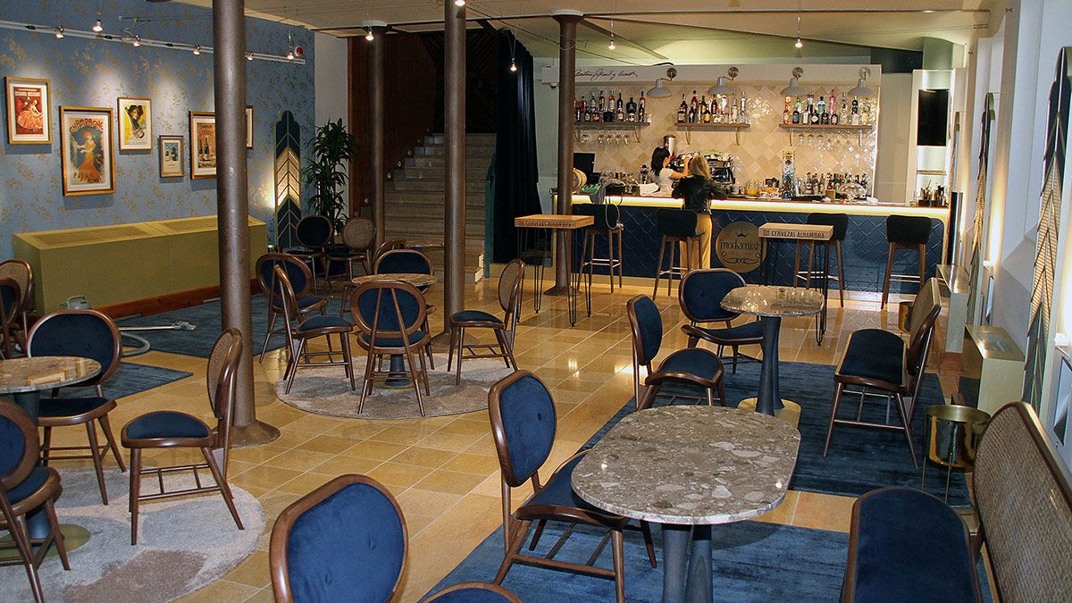El nuevo bar- champagnería de Casa Botines. | ICAL