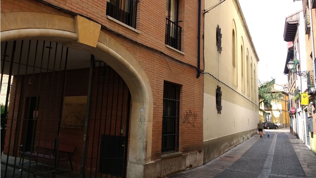 Primera Biblioteca provincial (antiguo convento de las Catalinas).