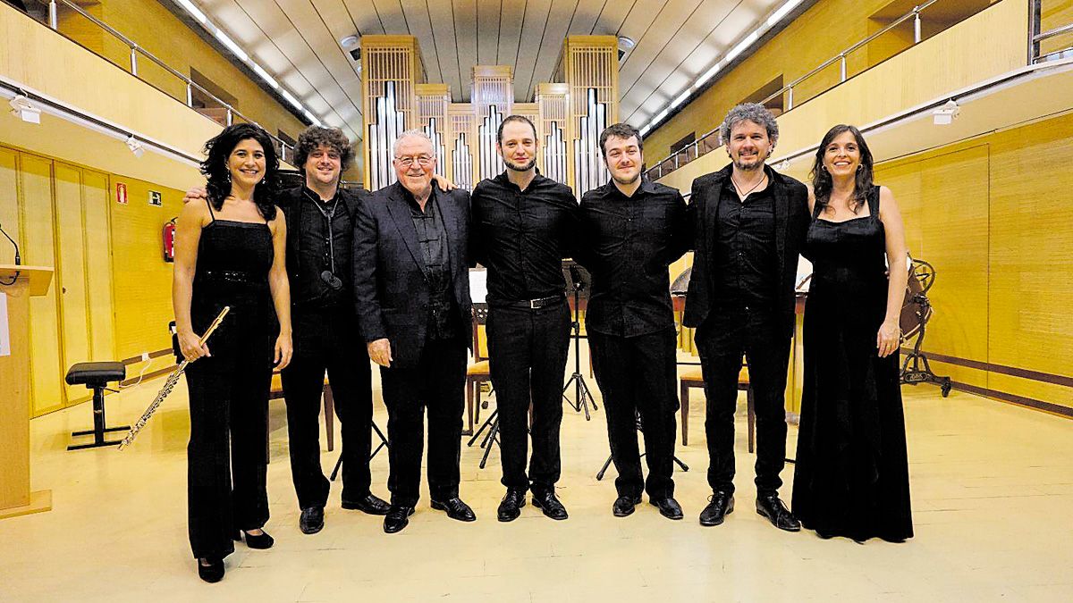 Los integrantes del Nuevo Ensemble de Segovia, que este martes actúan en el Auditorio Ángel Barja. | L.N.C.