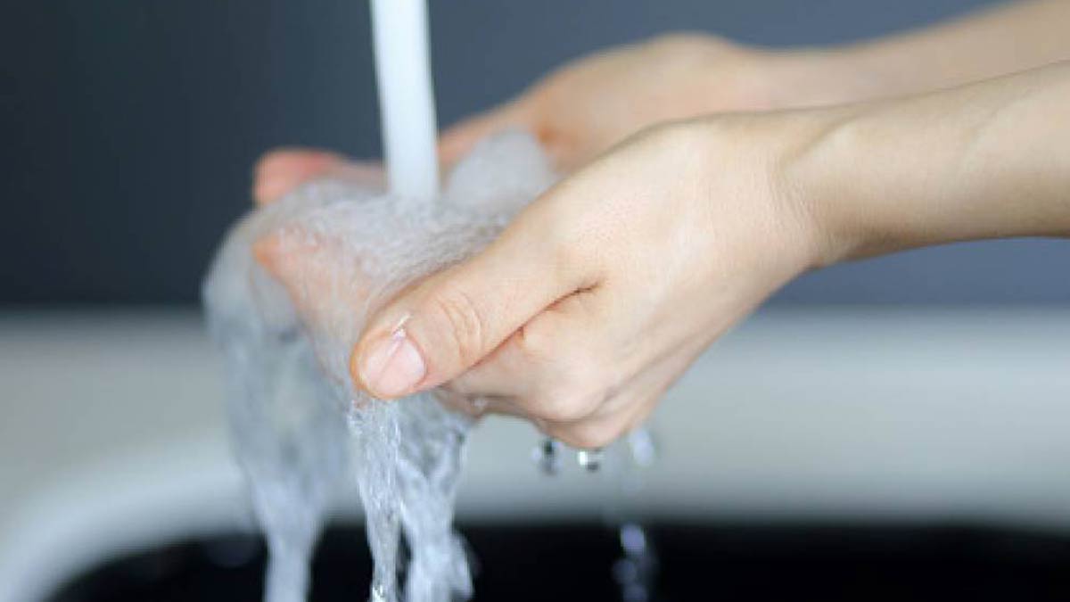 El Ayuntamiento Aquona garantizan que el agua del grifo es idónea para el consumo.