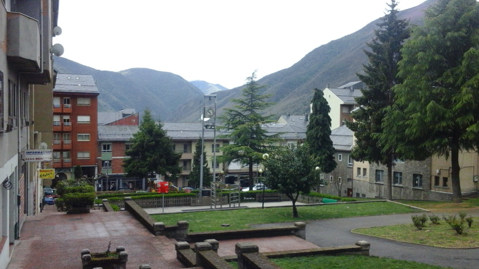 El proyecto pretende convertir los municipios rurales europeos , como Villablino, en ‘territorios inteligentes’. | E.N. El proyecto pretende convertir los municipios rurales europeos , como Villablino, en ‘territorios inteligentes’. | E.N.