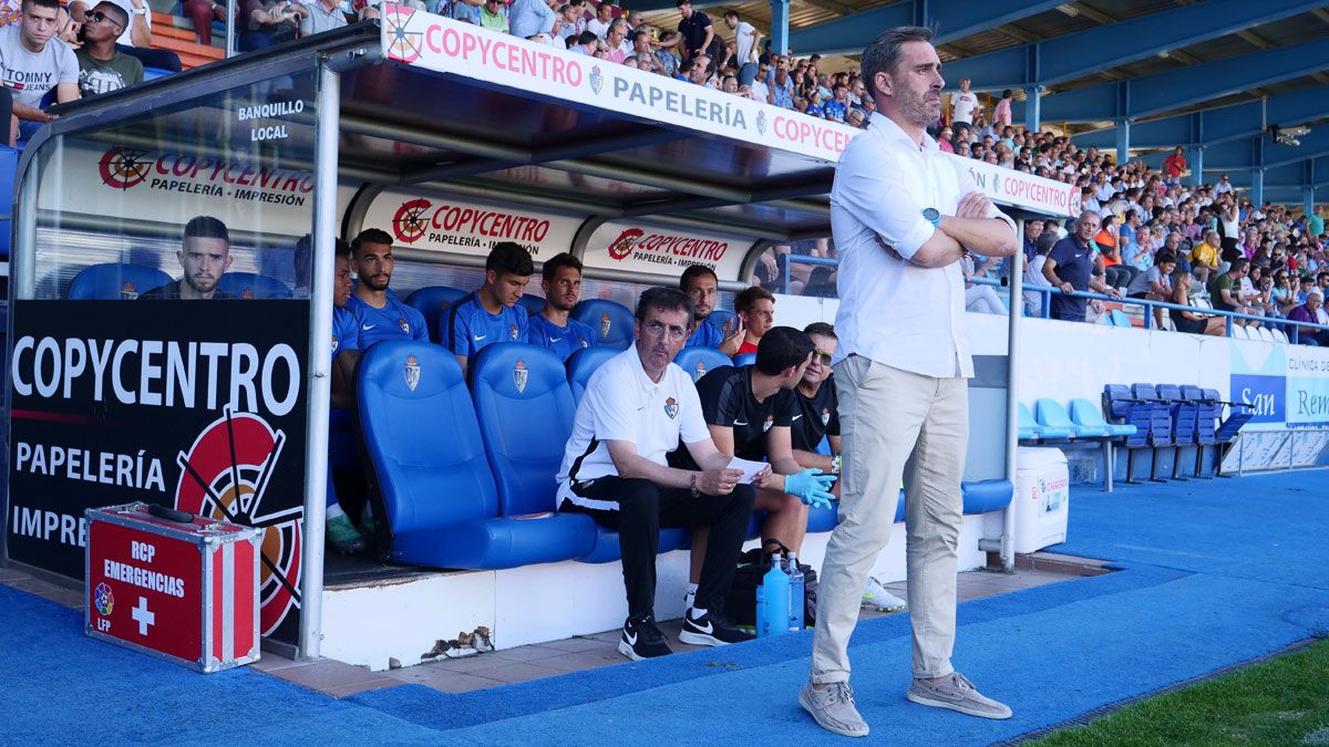 Bolo, durante el partido ante el Sanse en El Toralín. | FRANCISCO L. POZO