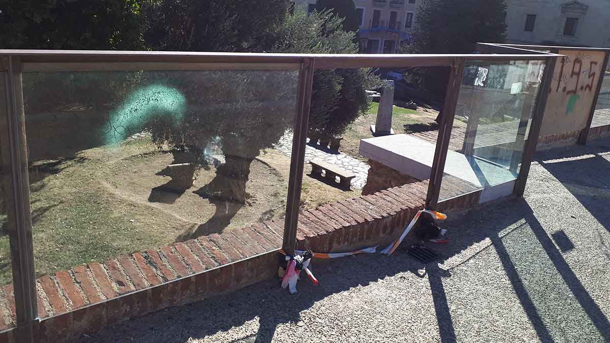 Estado que presenta la muralla en el Cid. | L.N.C.