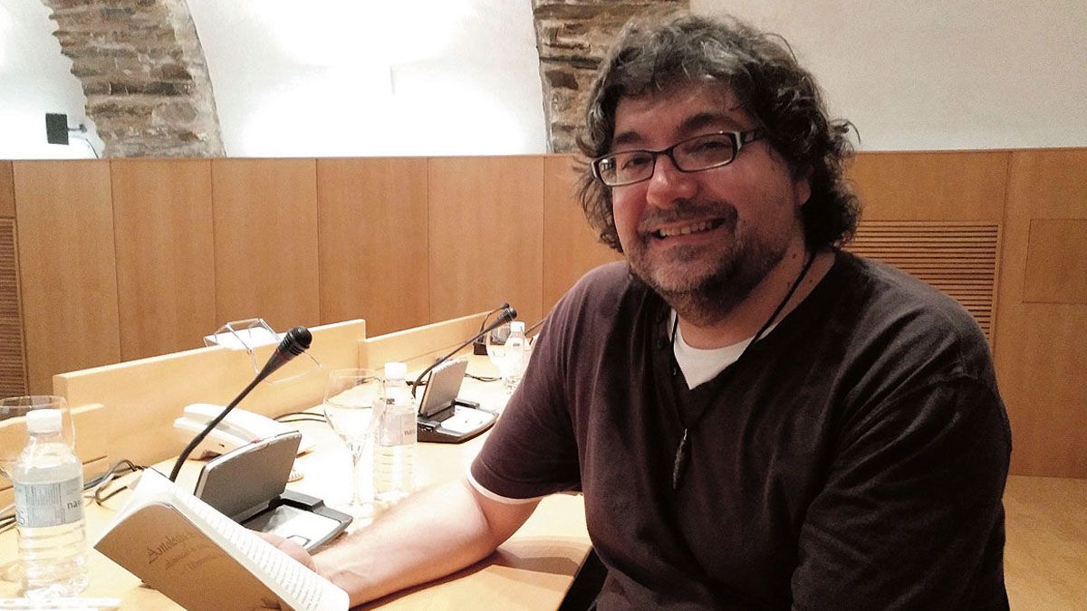 Manuel Cuenya, profesor de los cursos de escritura. | M.I.