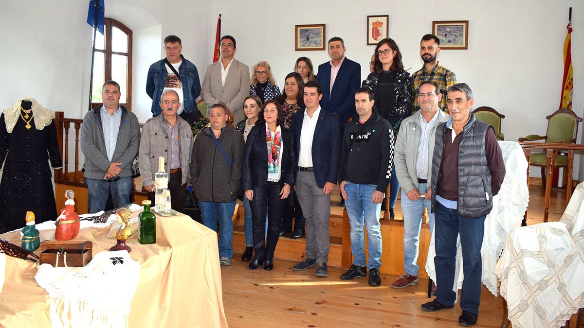 III Encuentro de municipios de la Asociación regional Comunidad Viva Castilla y León, que se celebra en Rágama (Salamanca), y al que asisten unas 500 personas. | ICAL
