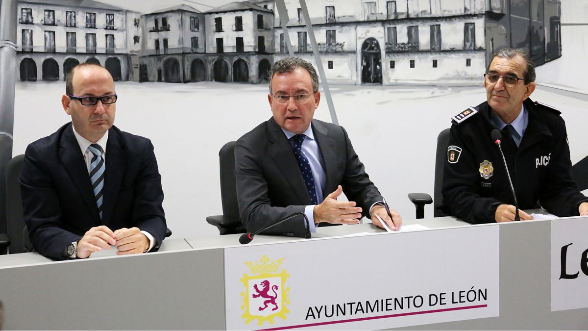 Agustín Martínez, Fernando Salguero y Martín Muñoz. | CÉSAR