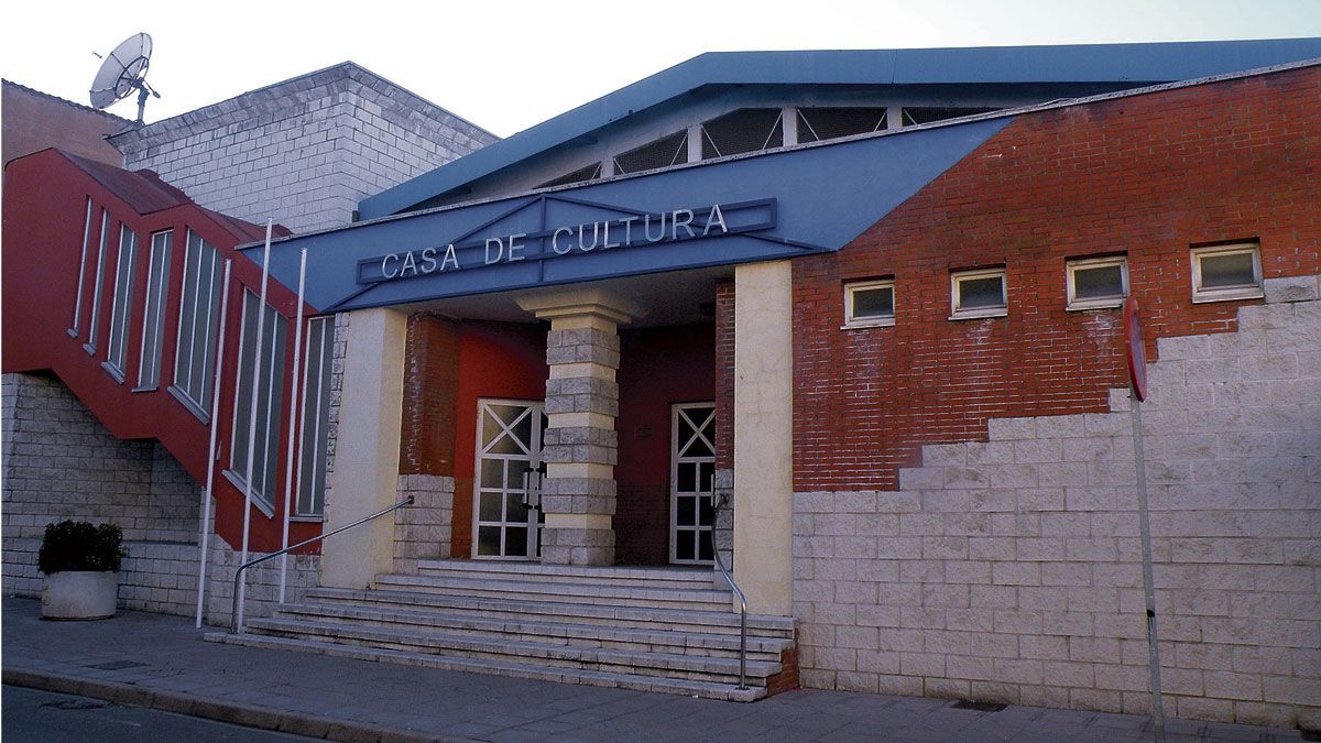 La Casa de la Cultura, en la imagen, será el escenario de las actividades programadas para este mes.