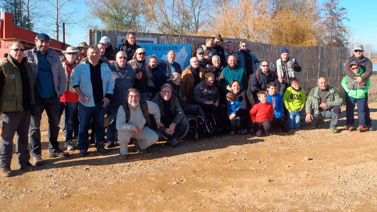 Jornada de convivencia de Pescaleón durante 2017. Este fin de semana volverán a repetir cita. | R.P.N.