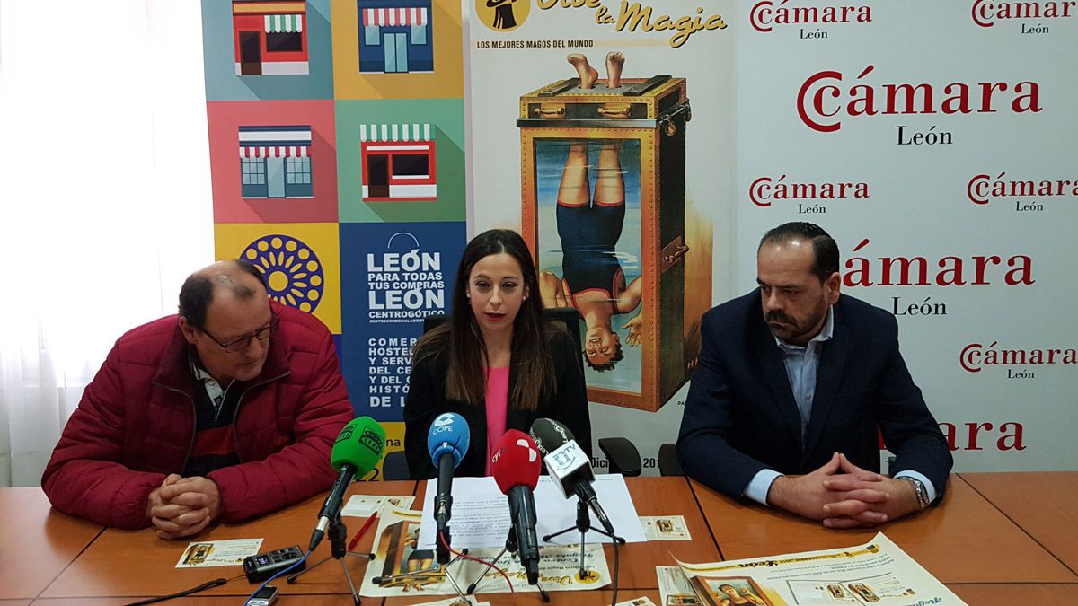 Presentación de la campaña 'Regala magia por Navidad' en la Cámara de Comercio. | L.N.C.