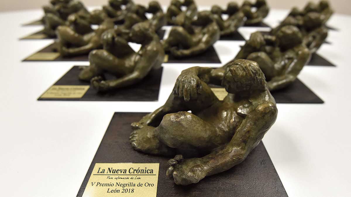 El premio es una Negrilla, obra también del escultor Amancio González. | SAÚL ARÉN