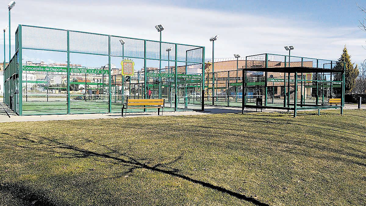 Las pistas se encuentran en la zona del polideportivo Felipe Miñambres. | P.F.