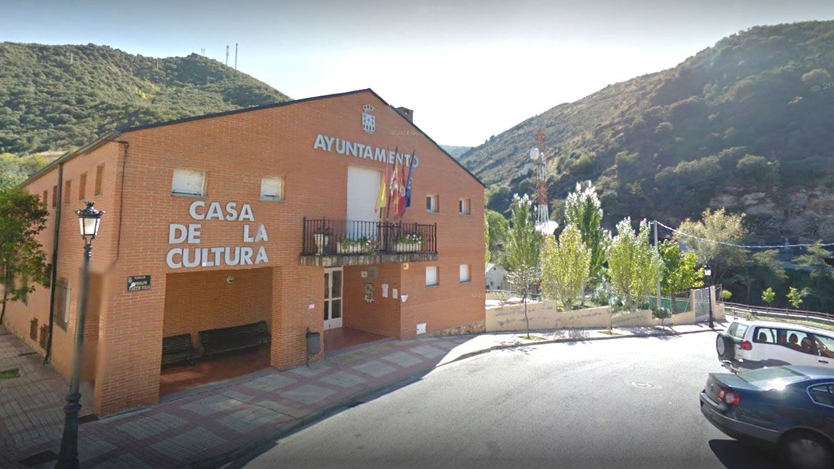 Ayuntamiento de Puente de Flórez. | GOOGLE