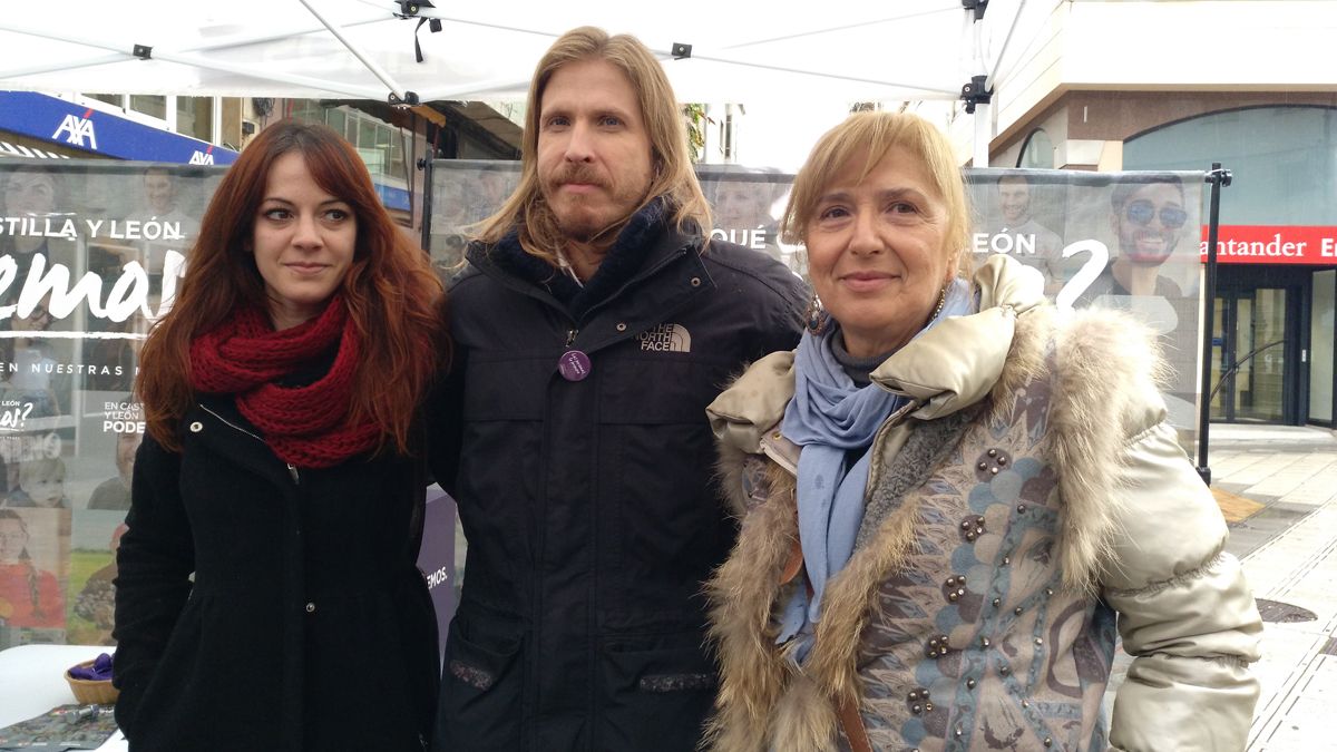 Pablo Fernández en campaña en Ponferrada. | M.I.