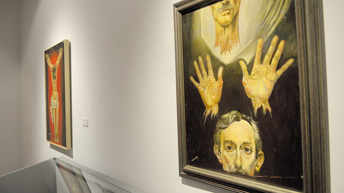 Los cuerpos desmembrados son característicos en la obra pictórica del artista leonés fallecido en 1994. | MAURICIO PEÑA