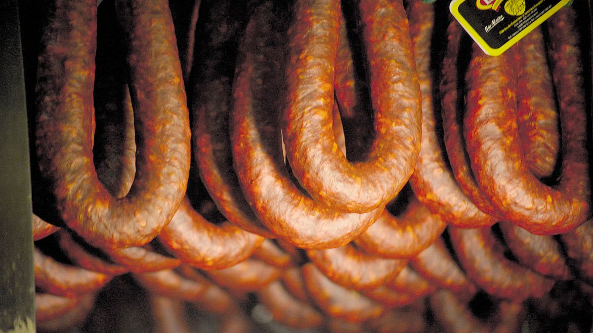 Los embutidos de la comarca, como el chorizo, estarán muy presentes. | M. PEÑA Los embutidos de la comarca, como el chorizo, estarán muy presentes. | M. PEÑA