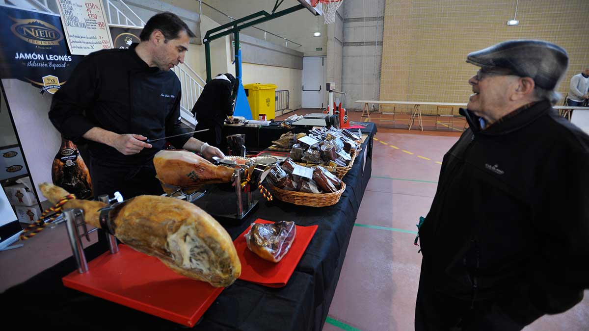 Uno de los puestos de la feria del año pasado. | DANIEL MARTÍN