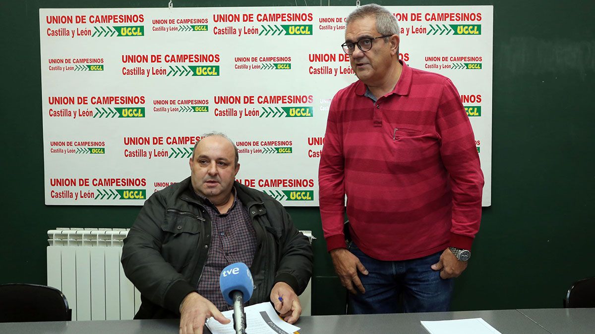 Juan Antonio Rodríguez y Nacho Arias, de UCCL este viernes en Valladolid. | ICAL