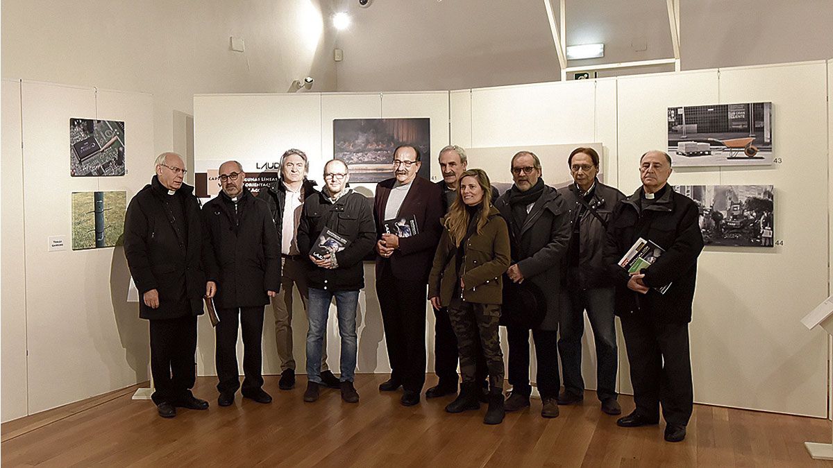 Un momento de la inauguración de ‘Laudato si’ en Palat del Rey. | SAÚL ARÉN