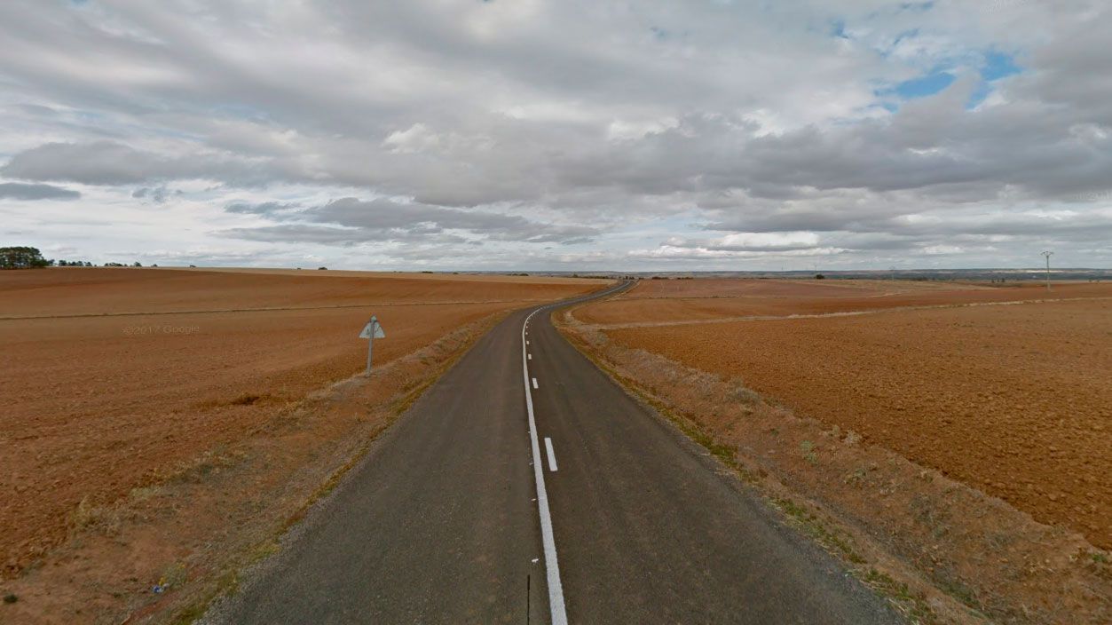 Carretera que une Villacalabuey y Castellanos. | GOOGLE MAPS