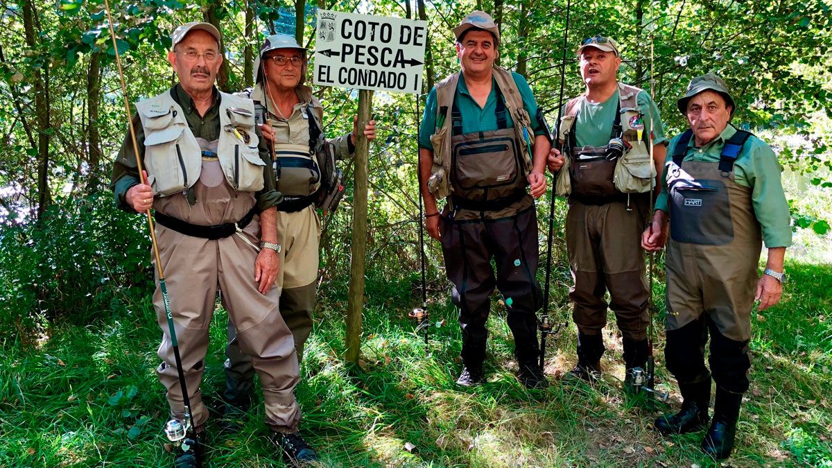 Pescadores de León y Asturias disfrutando de permisos en el río Porma (coto El Condado I). | R.P.N.
