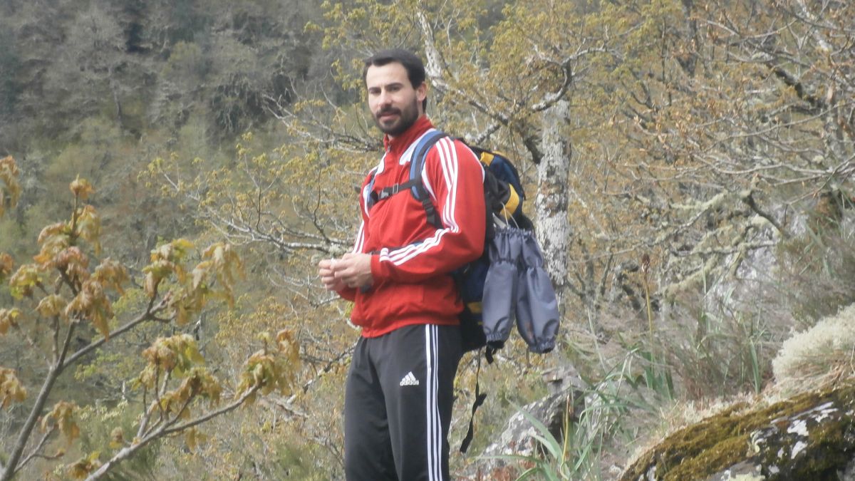 Daniel Peral es ponferradino y vive en Coruña.