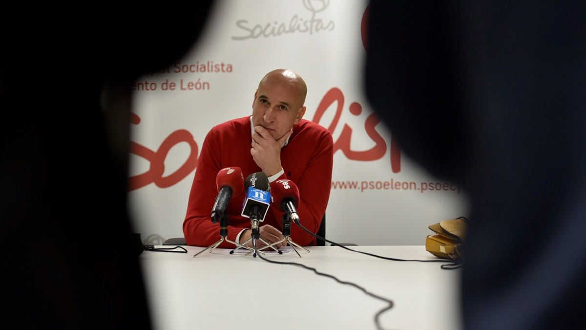 José Antonio Diez, portavoz del PSOE en el Ayuntamiento de León. | SAÚL ARÉN