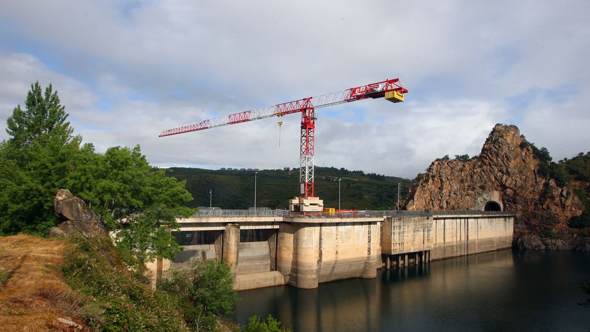 Se actualizarán a la normativa las instalaciones tanto en el embalse como en el poblado. | ICAL