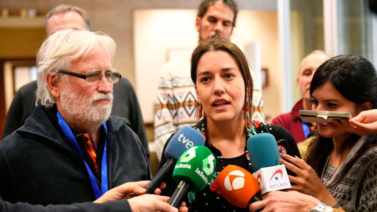 Ana Marcello y Juan Sobredo, este miércoles en el Congreso.
