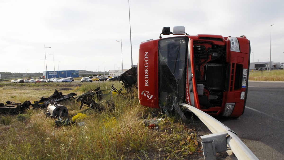 Accidente de un camión en una imagen de archivo. | MAURICIO PEÑA