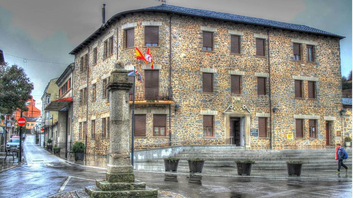 El Ayuntamiento de Toreno. | Jesús Arias