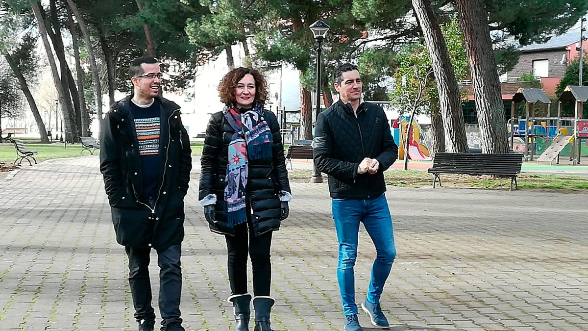 Reconocimiento de las luminarias por parte de la alcaldesa. | M.I.