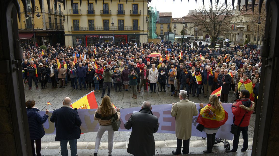 Imagen de la concentración en Botines. | MAURICIO PEÑA