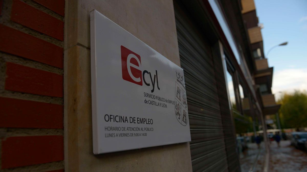 El sindicato lamenta la falta de personal. | MAURICIO PEÑA El sindicato lamenta la falta de personal. | MAURICIO PEÑA