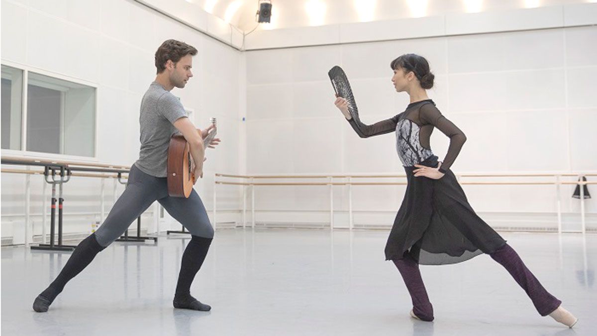 Alexander Campbell y Akane Takada en un ensayo del ballet 'Don Quijote'. Alexander Campbell y Akane Takada en un ensayo del ballet 'Don Quijote'.