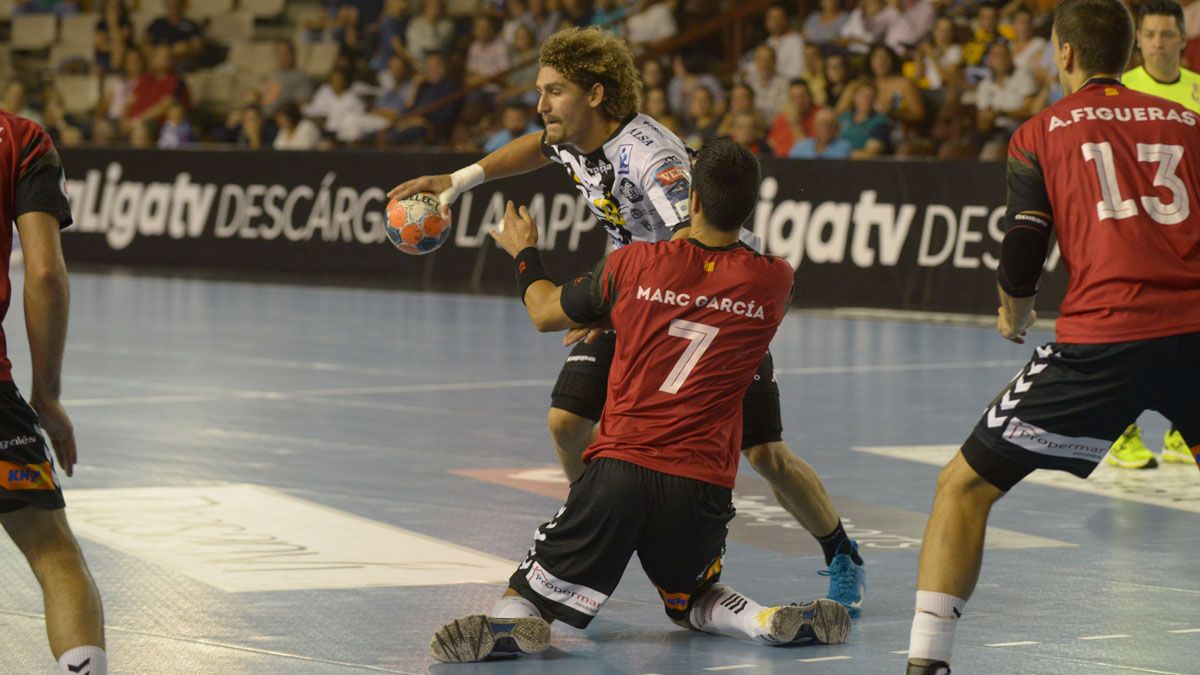 El Abanca Ademar tratará de repetir el resultado de la ida. | MAURICIO PEÑA