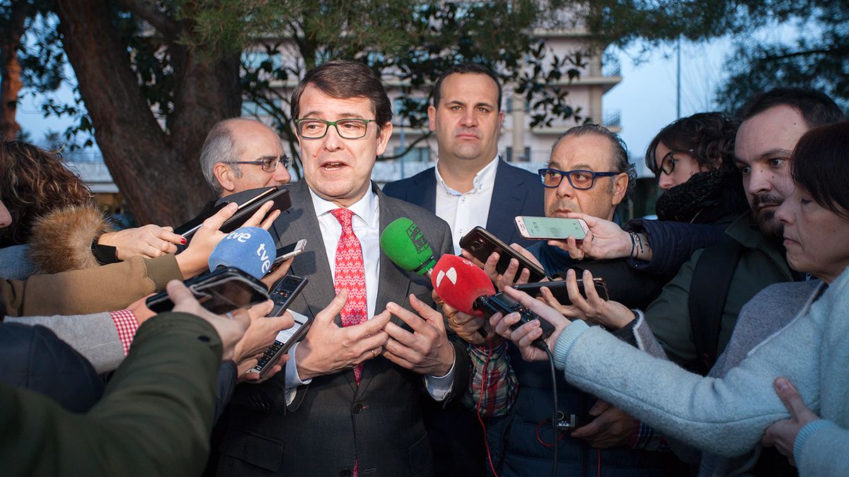 Alfonso Fernández Mañueco, este jueves en Salamanca. | JESÚS FORMIGO (ICAL)