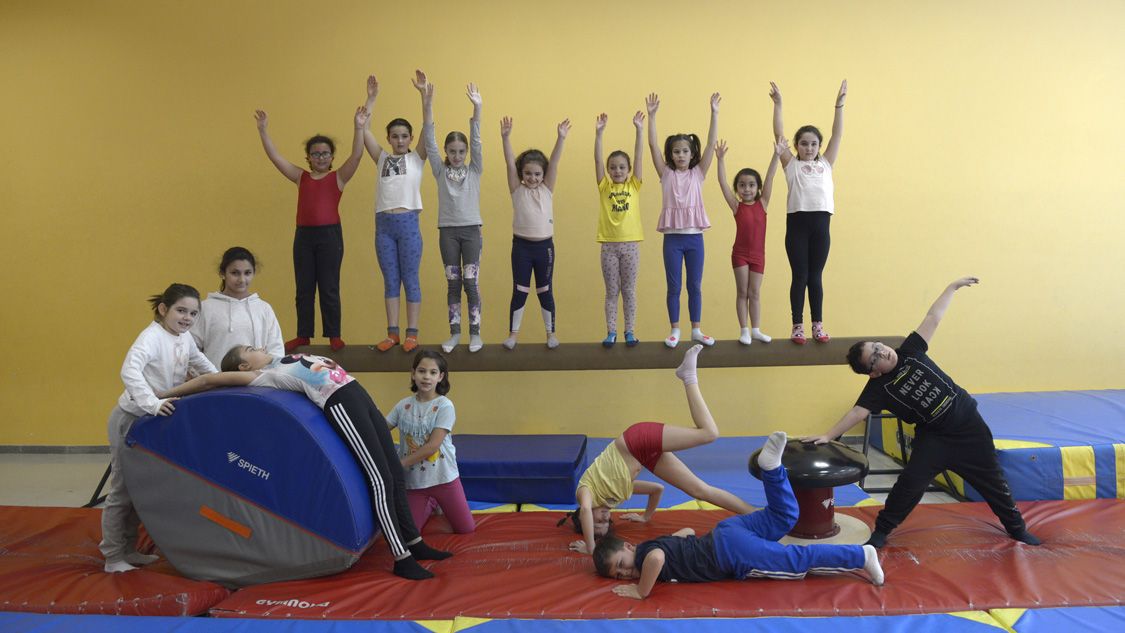 Los participantes en la actividad de gimnasia artística demuestran sus cualidades. | REPORTAJE GRÁFICO: MAURICIO PEÑA