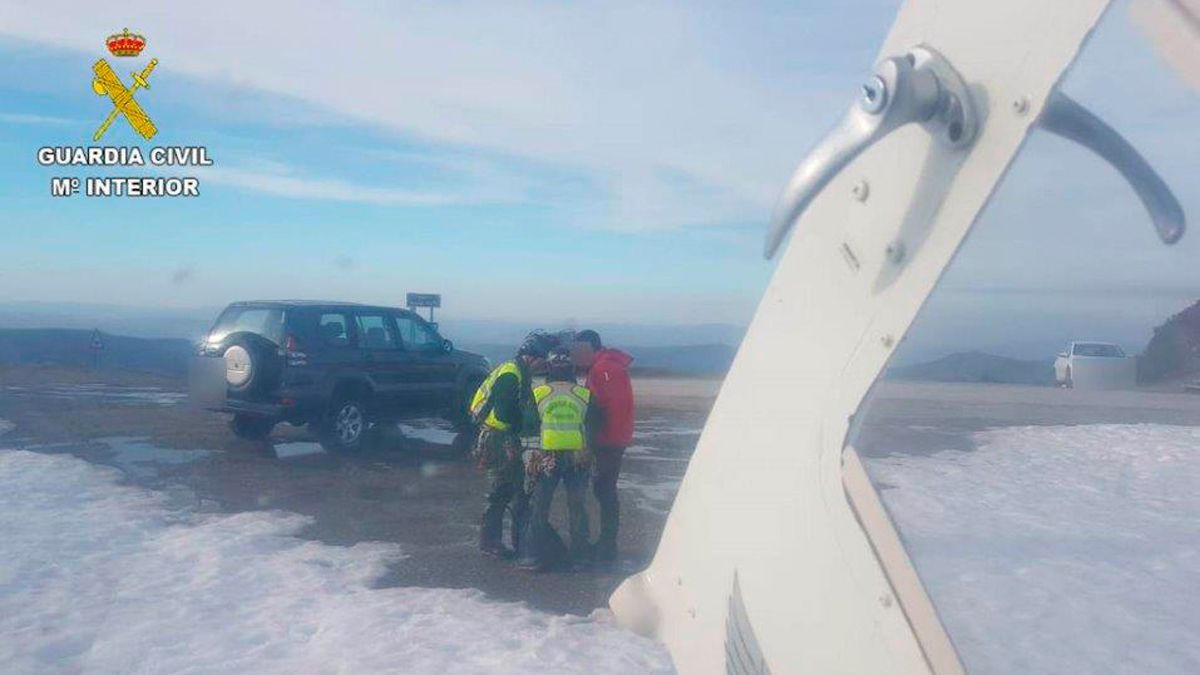 Imagen del rescate en el Pico Miravalles. | G.C.