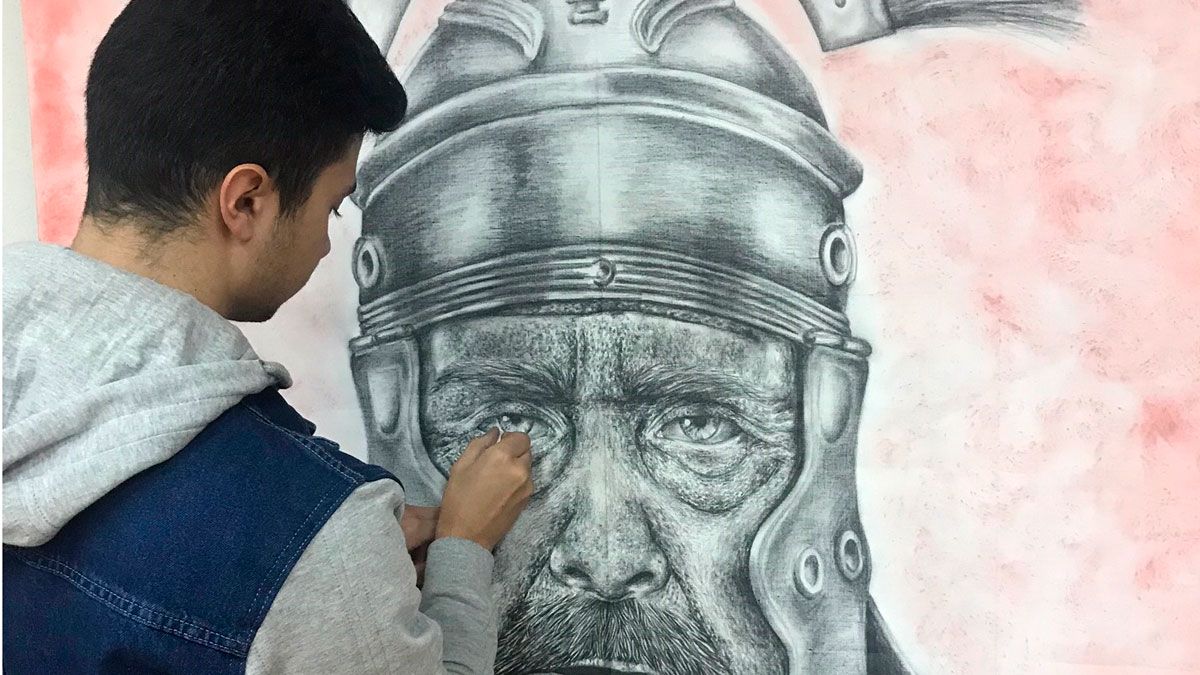 Samuel Miranda en plena ejecución del dibujo. Samuel Miranda en plena ejecución del dibujo.