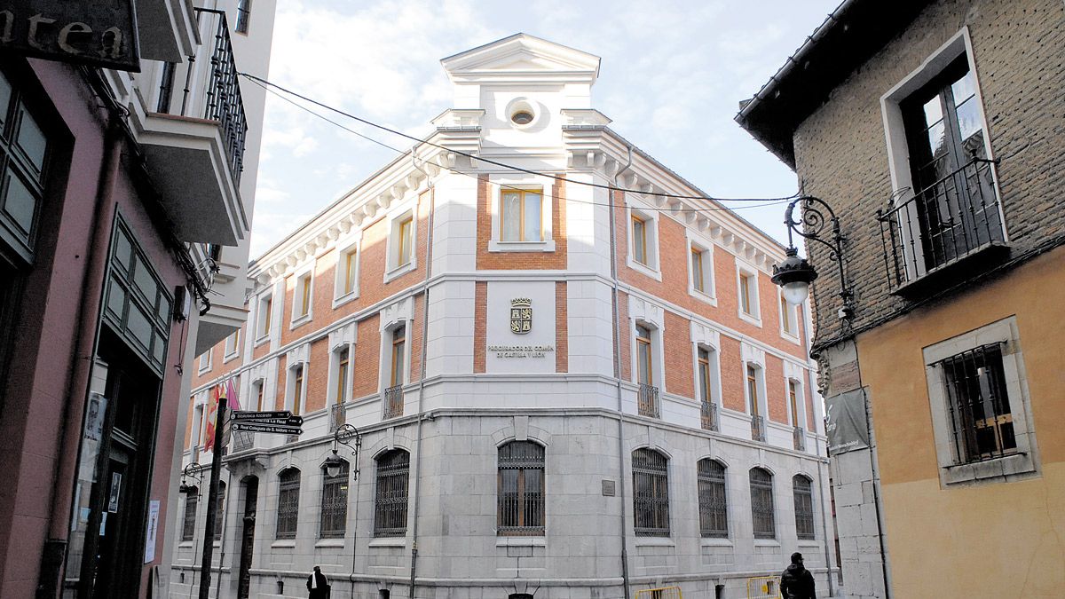 La sede física de esta institución está en la capital leonesa. | MAURICIO PEÑA La sede física de esta institución está en la capital leonesa. | MAURICIO PEÑA